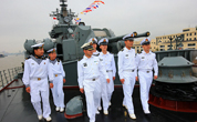 Китайские и российские солдаты посетили военные корабли
