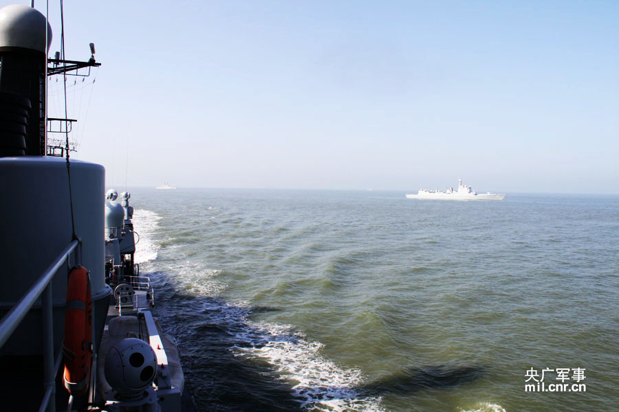 Китайские и российские корабли вошли в зону учений «Морское взаимодействие - 2014»