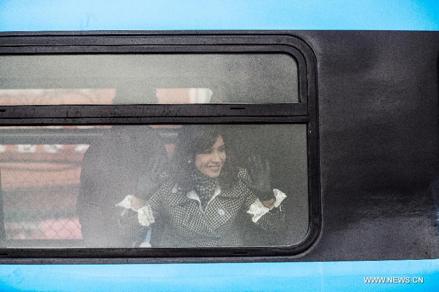Президент Аргентины приняла участие в церемонии введения в эксплуатацию китайских поездов