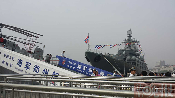 Корабли ВМС Китая и России открыты для посещений