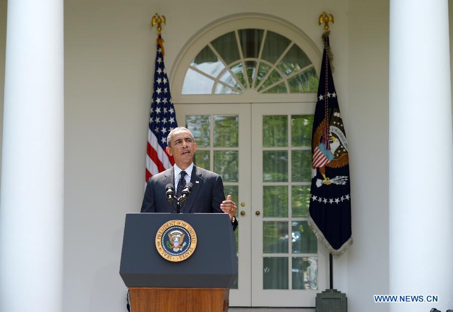 Б.Обама планирует сохранить в Афганистане 9800 военнослужащих