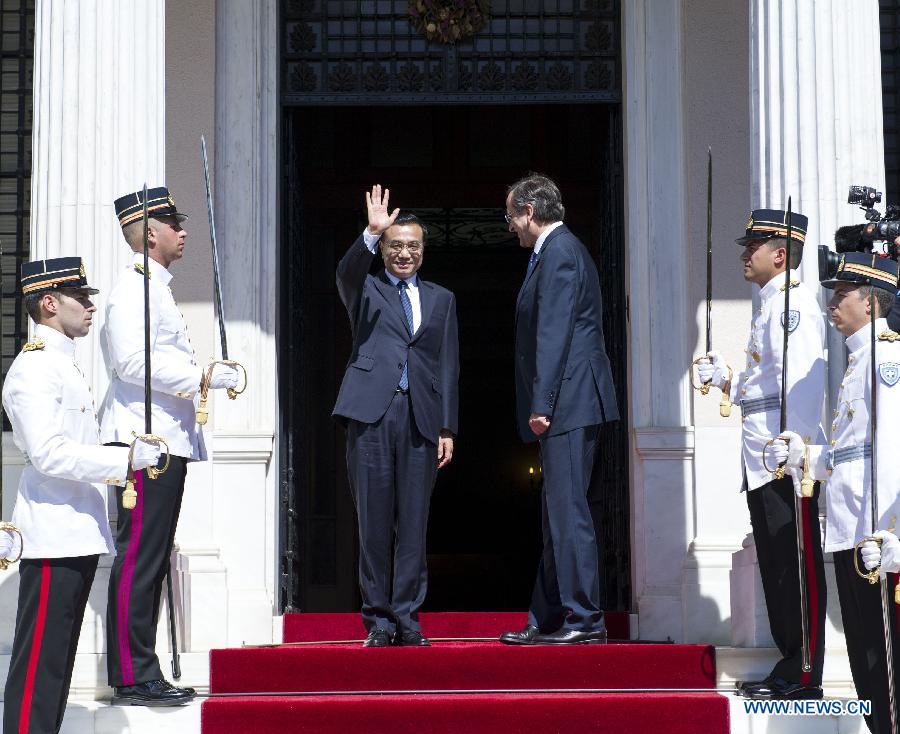 Ли Кэцян провел встречу с премьер-министром Греции