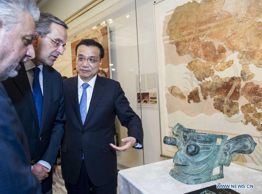 Необходимо укреплять перенятие опыта между цивилизациями и культурный обмен между Китаем и Грецией -- Ли Кэцян