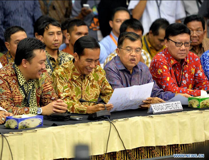 Джоко Видодо победил на выборах президента Индонезии
