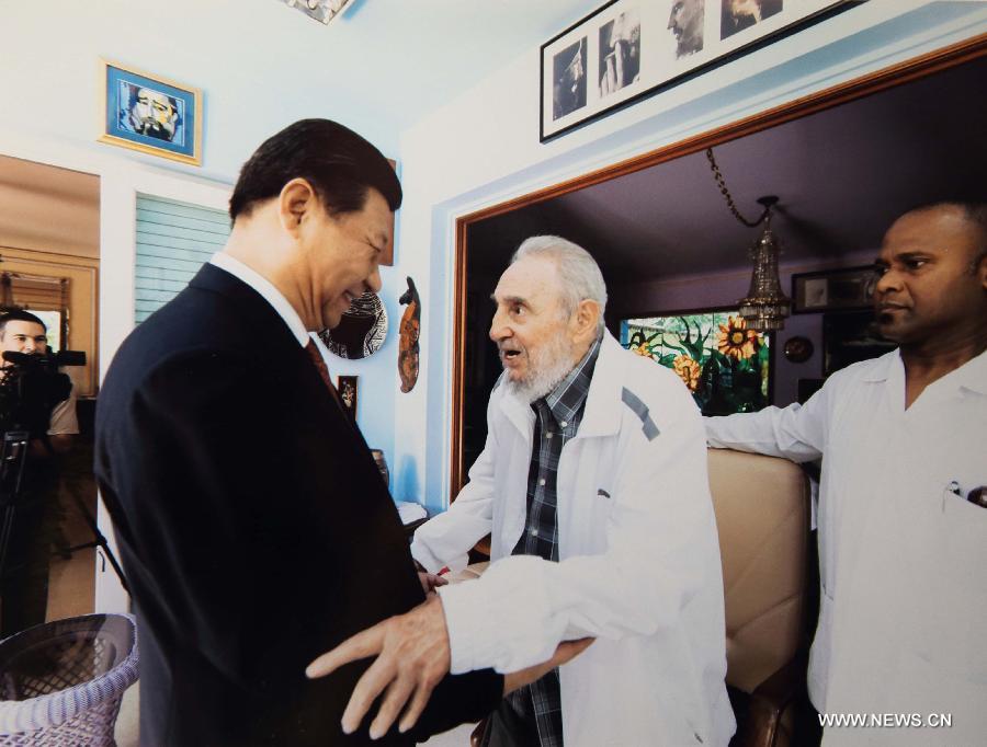 Си Цзиньпин прибыл в гости к Ф. Кастро