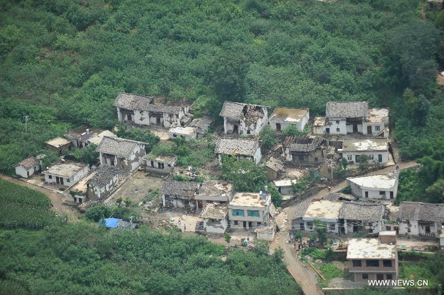 До 398 человек выросло число погибших в результате землетрясения в провинции Юньнань