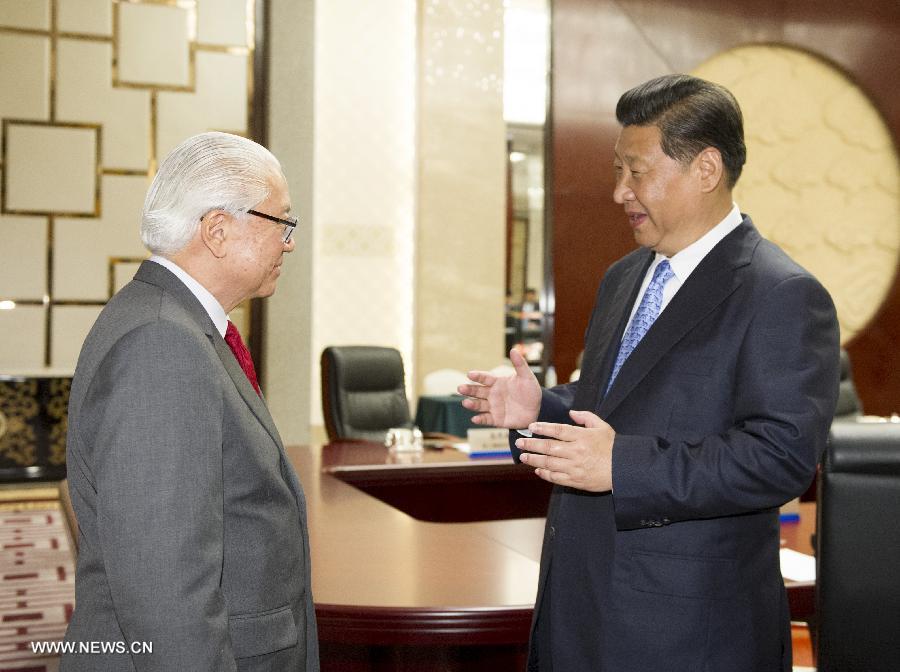 Си Цзиньпин встретился с президентом Сингапура