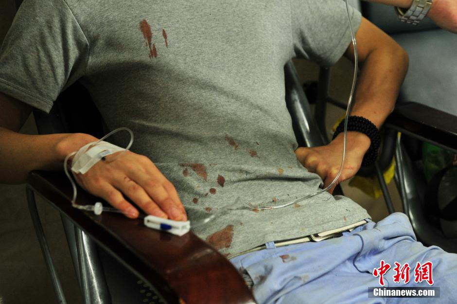 В Гуанчжоу в результате нападения были ранены ножом 8 человек