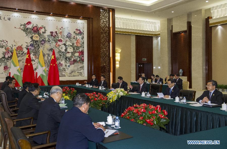 Чжан Гаоли встретился с лидерами АСЕАН - участниками 11-й ярмарки "Китай-АСЕАН"