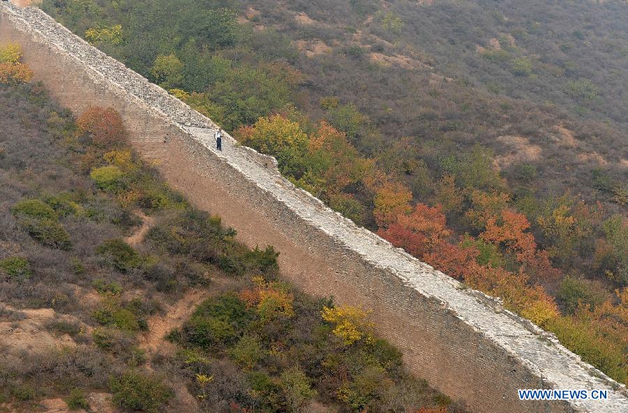 Завершены основные работы по реставрации участка Великой китайской стены "Цзиньшаньлин"