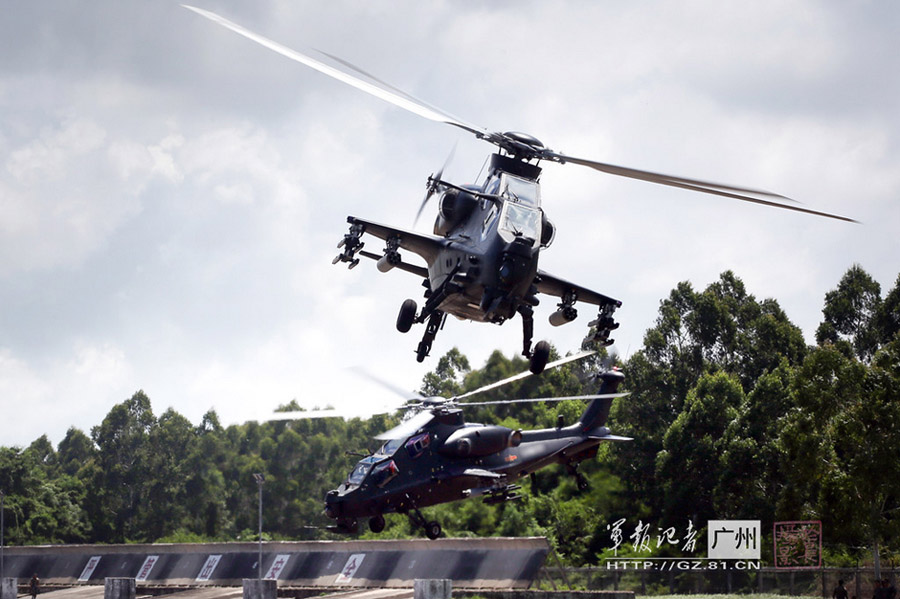 Новейшие фотографии ударного вертолета WZ-10