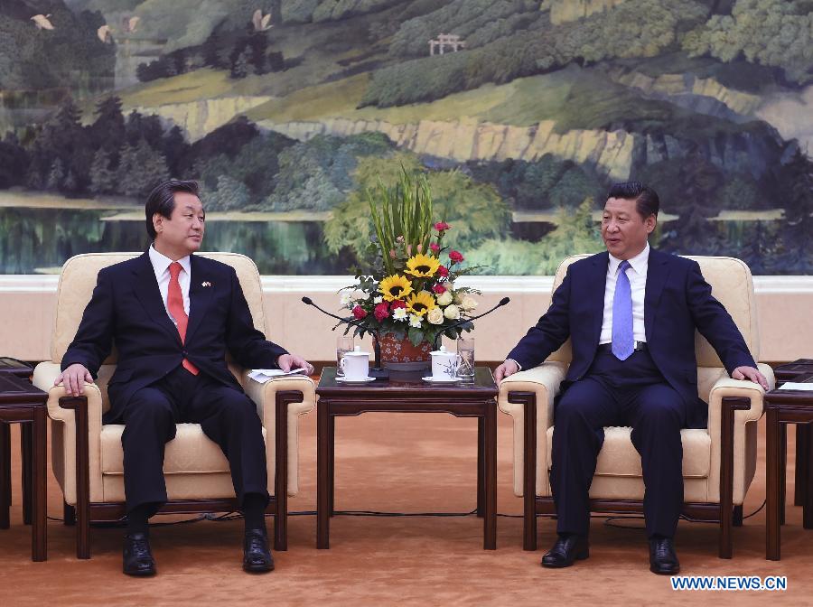 Си Цзиньпин встретился с лидером южнокорейской партии Сэнури