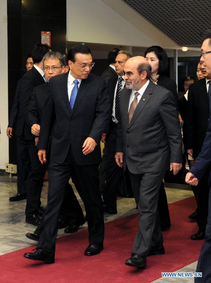 Ли Кэцян встретился с генеральным директором ФАО