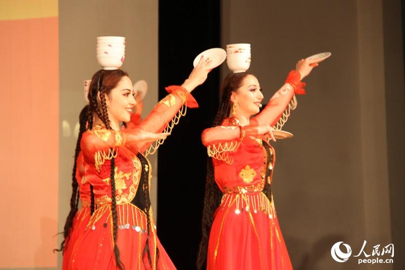 «Неделя синьцзянской культуры» стартовала в Москве