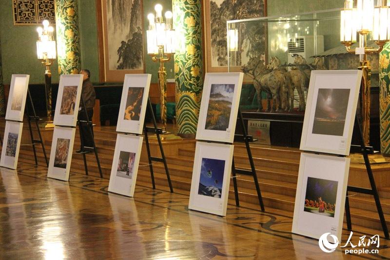 «Неделя синьцзянской культуры» стартовала в Москве