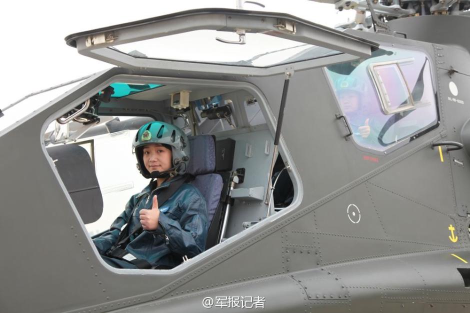 Первые женщины-пилоты ударных вертолетов НОАК