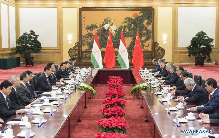 Си Цзиньпин встретился с президентом Таджикистана