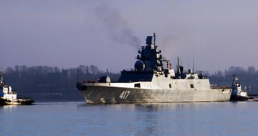Новый российский фрегат «Адмирал Горшков» впервые вышел в море