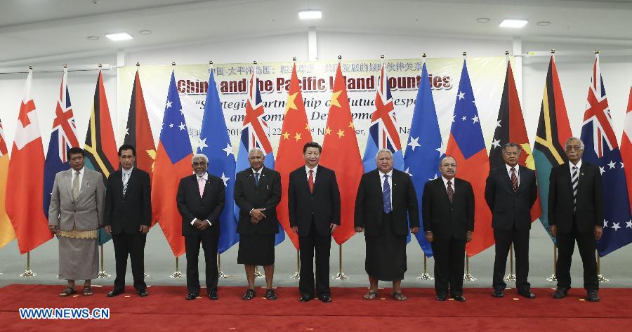 Си Цзиньпин провел коллективную встречу с лидерами островных государств Тихого океана, где выступил с тематической речью