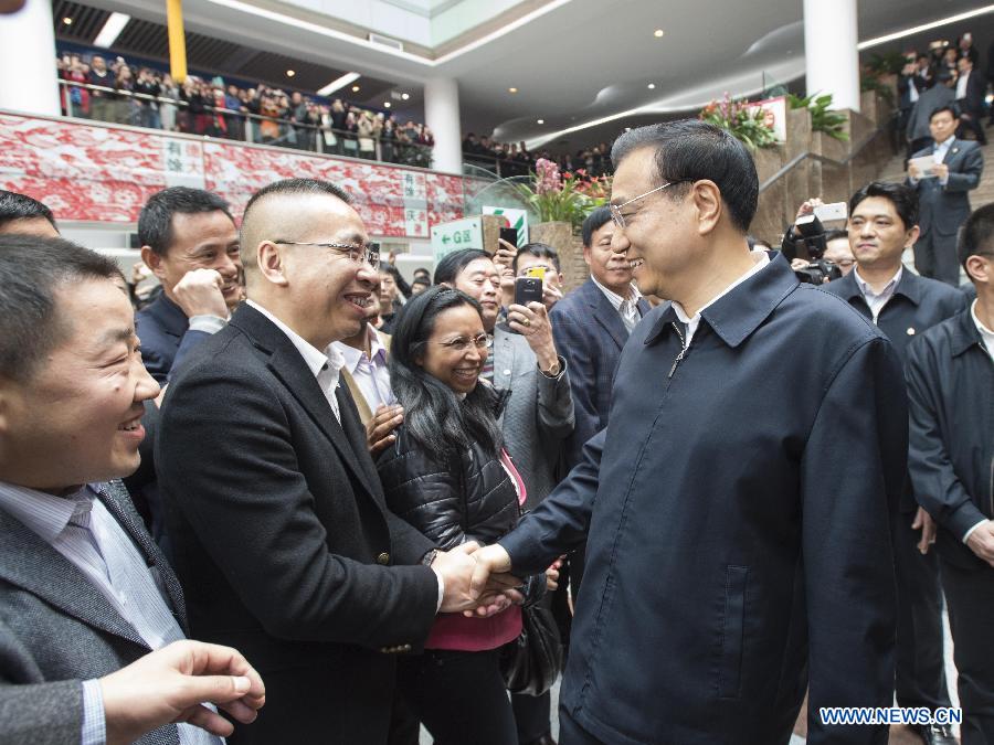 Премьер Госсовета КНР призвал культивировать новые двигатели роста