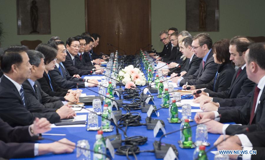 Ли Кэцян встретился с премьер-министром Сербии