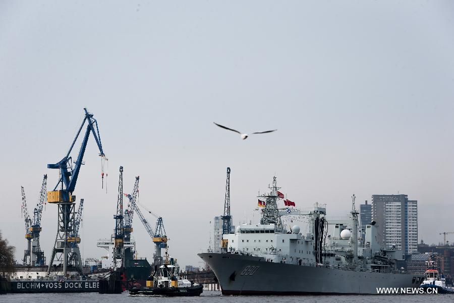18-я конвойная флотилия ВМС НОАК прибыла в Германию с визитом