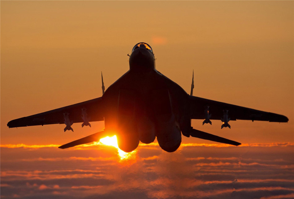 Над Латвией патрулируют «Миг-29» и истребитель «Typhoon»