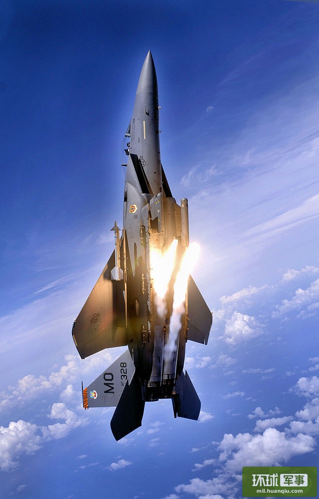 Фотографии запуска ЛТЦ из самолетов США, России и Китая