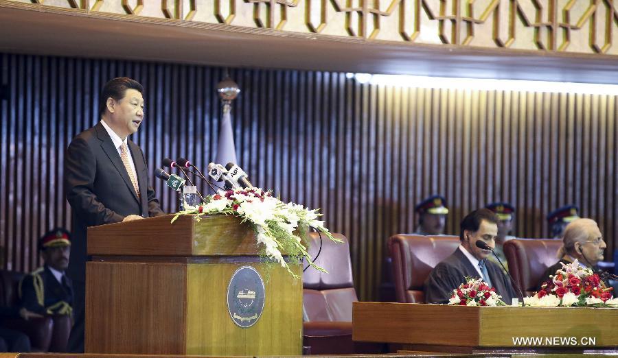 Си Цзиньпин в парламенте Пакистана выступил с важной речью на тему "Создание китайско- пакистанского сообщества с единой судьбой, открытие нового пути сотрудничества и взаимного выигрыша"