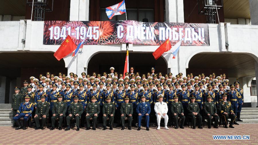 Фань Чанлун навестил военнослужащих НОАК, участвовавших в параде на Красной площади
