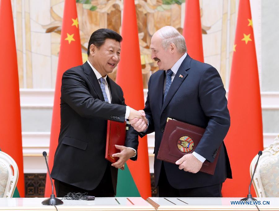 Си Цзиньпин провел переговоры с президентом Беларуси Александром Лукашенко