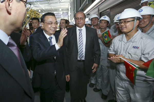 Премьер Госсовета КНР Ли Кэцян прокатился в Рио-де-Жанейро на поезде китайского производства