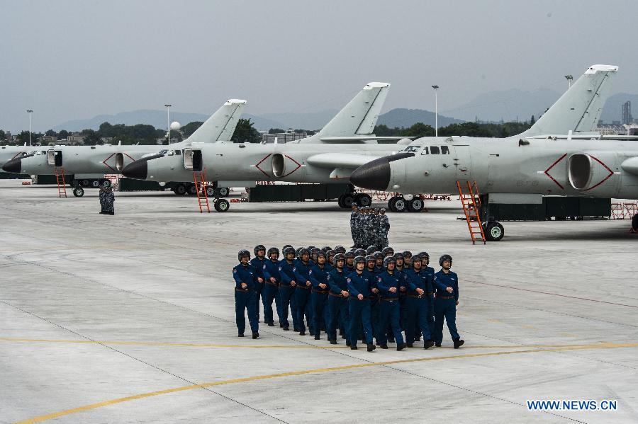 ВВС Китая совершили первый полет над проливом Мияко по пути к западной части Тихого океана, где прошли учения