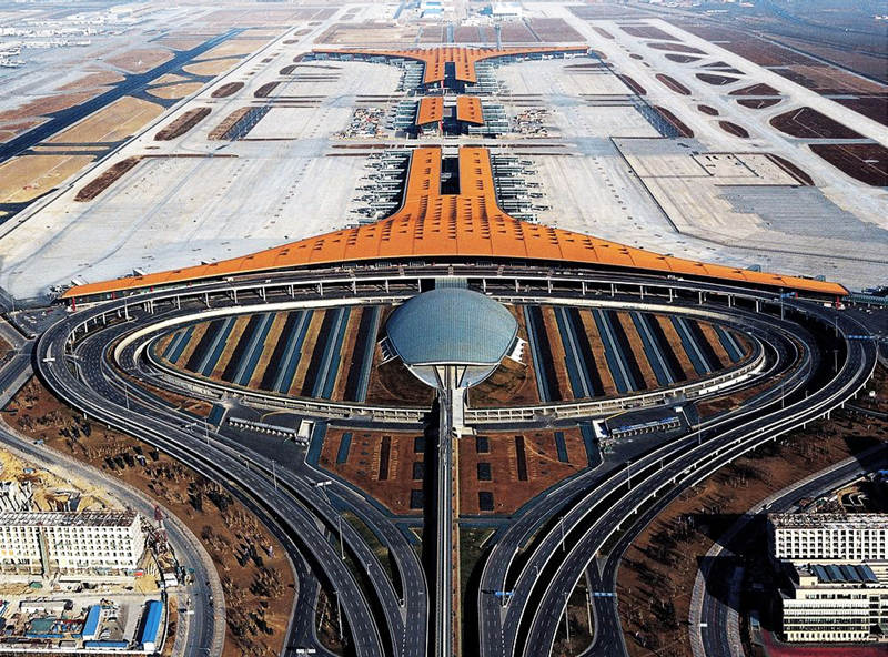 В пекинском аэропорту "Шоуду" временно не выдаются разрешения на внеплановые полеты