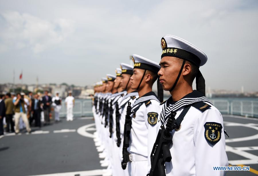 Китайские военные корабли нанесли визит в Турцию