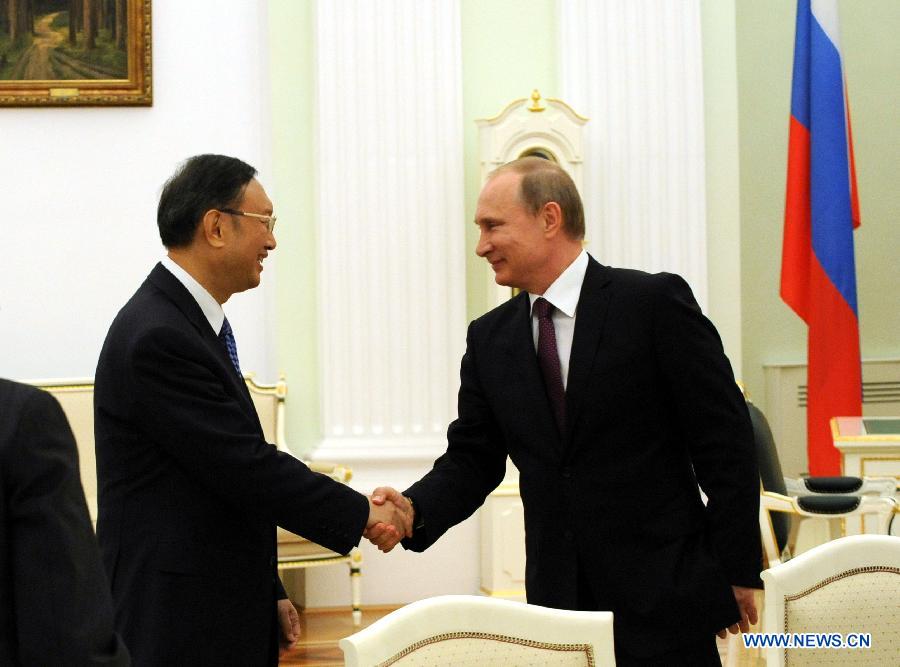 Президент РФ В. Путин встретился с членом Госсовета КНР Ян Цзечи