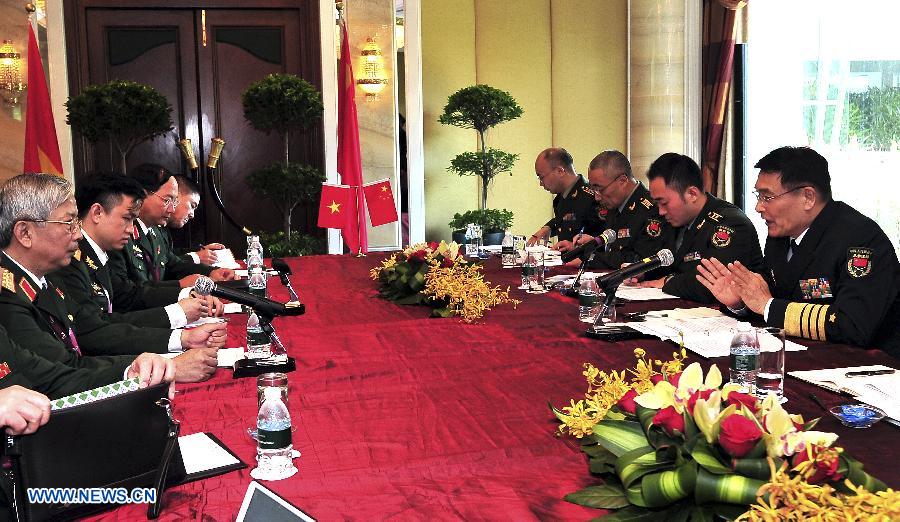 Сунь Цзяньго встретился с заместителем министра обороны Вьетнама