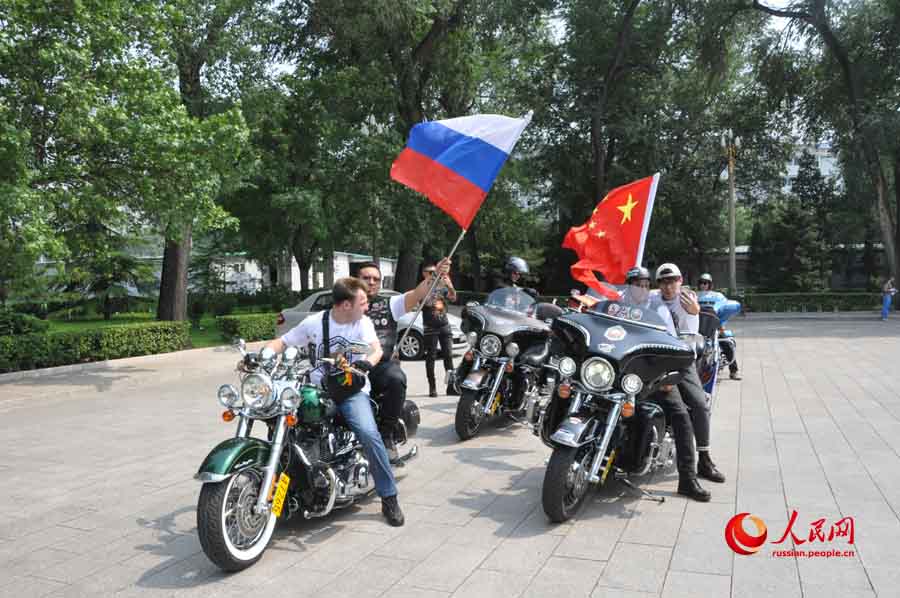 В Китае стартовал мотопробег Пекин-Байкал
