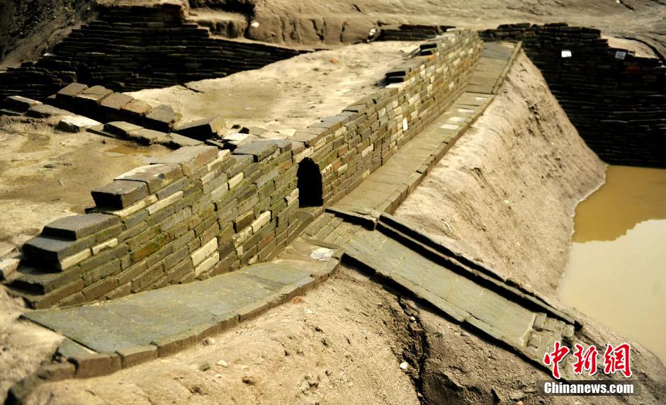 В Чэнду найдены руины сада династии Тан