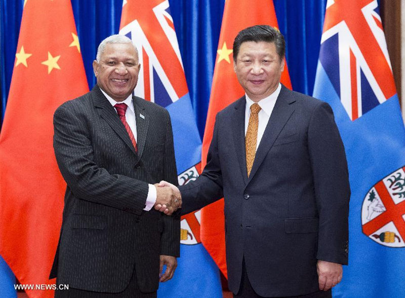 Си Цзиньпин встретился с премьер-министром Фиджи Ф.Баинимарамой