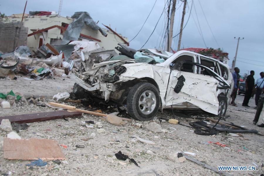 Взрыв у отеля в столице Сомали унес жизни 15 человек