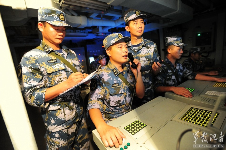 Более ста кораблей ВМС НОАК приняло участие в учениях в Южно-Китайском море 