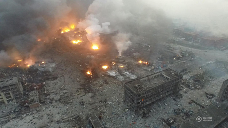 Место после взрыва в городе Тяньцзине  с высоты  птичьего полета