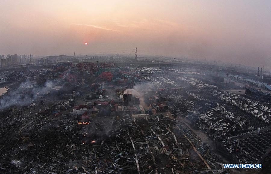 Восстановлена работа в Тяньцзиньском порту после взрывов