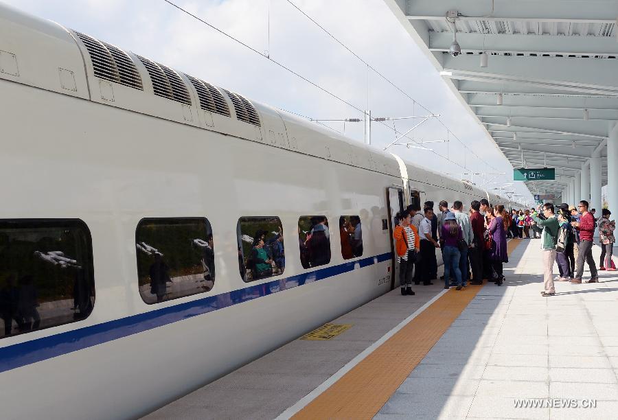 Высокоскоростная железнодорожная сеть Китая дошла до границ с КНДР и Россией