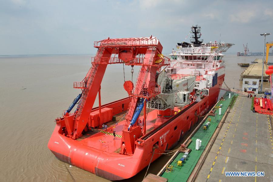 В эксплуатацию сдано передовое китайское судно "Морская нефть 691"