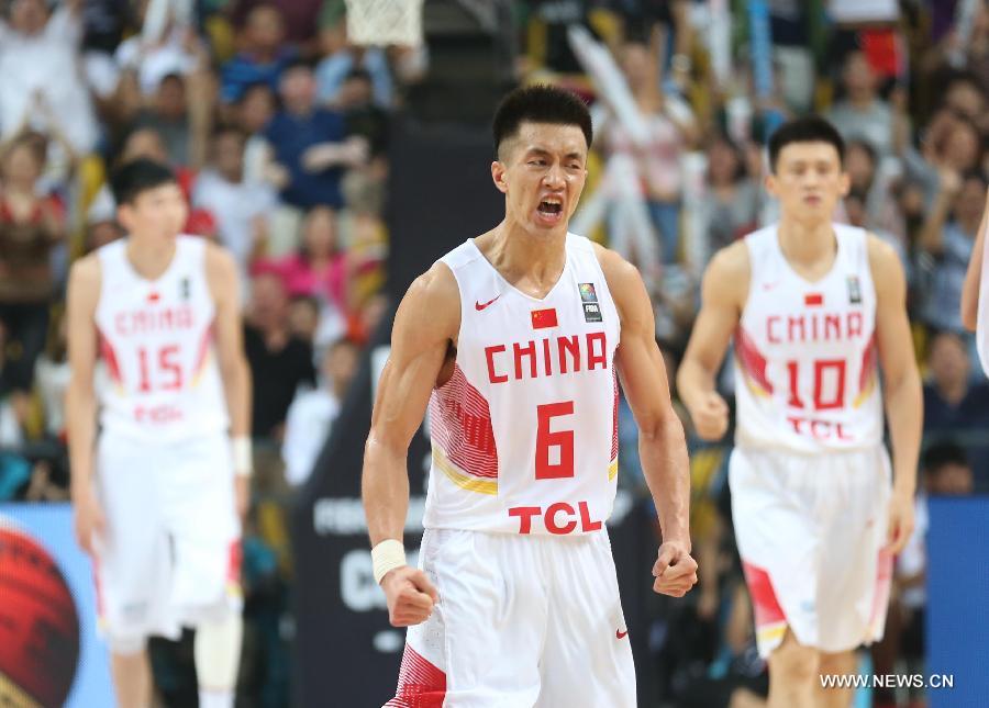Китайцы впервые за 10 лет обыграли иранцев на чемпионате Азии по баскетболу и спустя 4 года вышли в финал