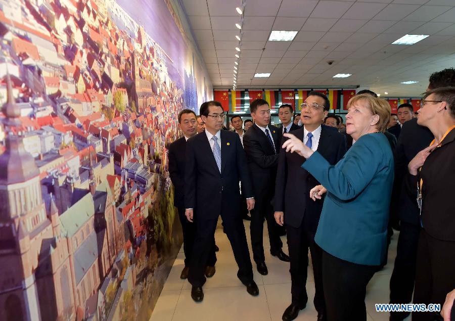 Ли Кэцян и А.Меркель посетили Университет Хэфэя
