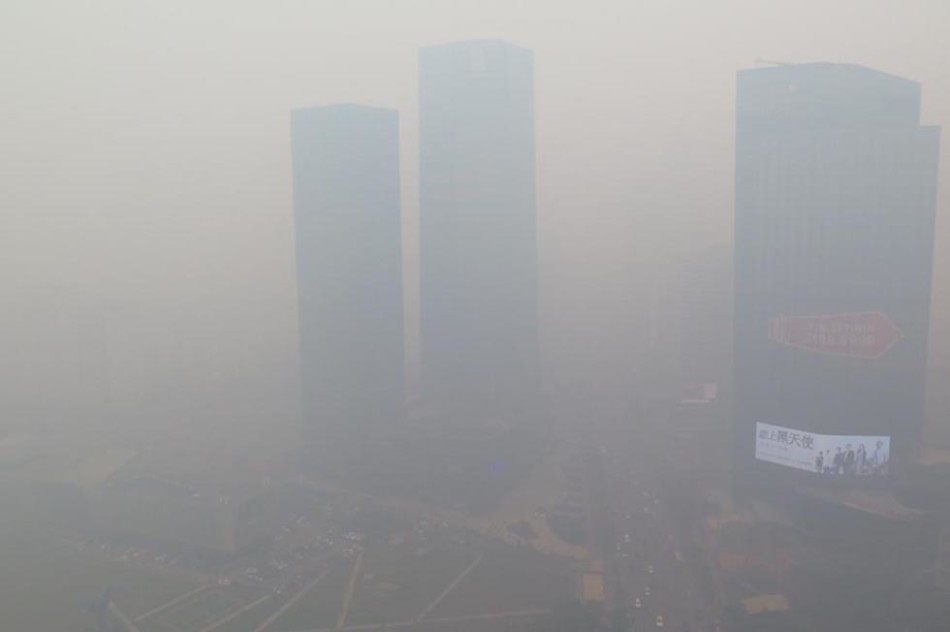Смог на Северо-Востоке Китая: Концентрация PM2.5 в Шэньяне превысила все предыдущие показатели