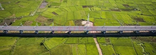 Первая в мире высокоскоростная кольцевая железная дорога на острове
